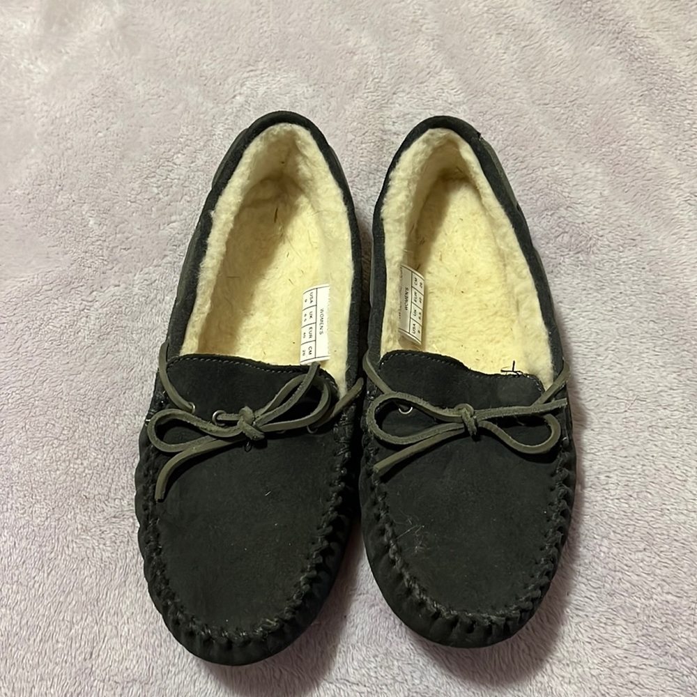 Eddie Bauer Women’s House Shoes- Size 9